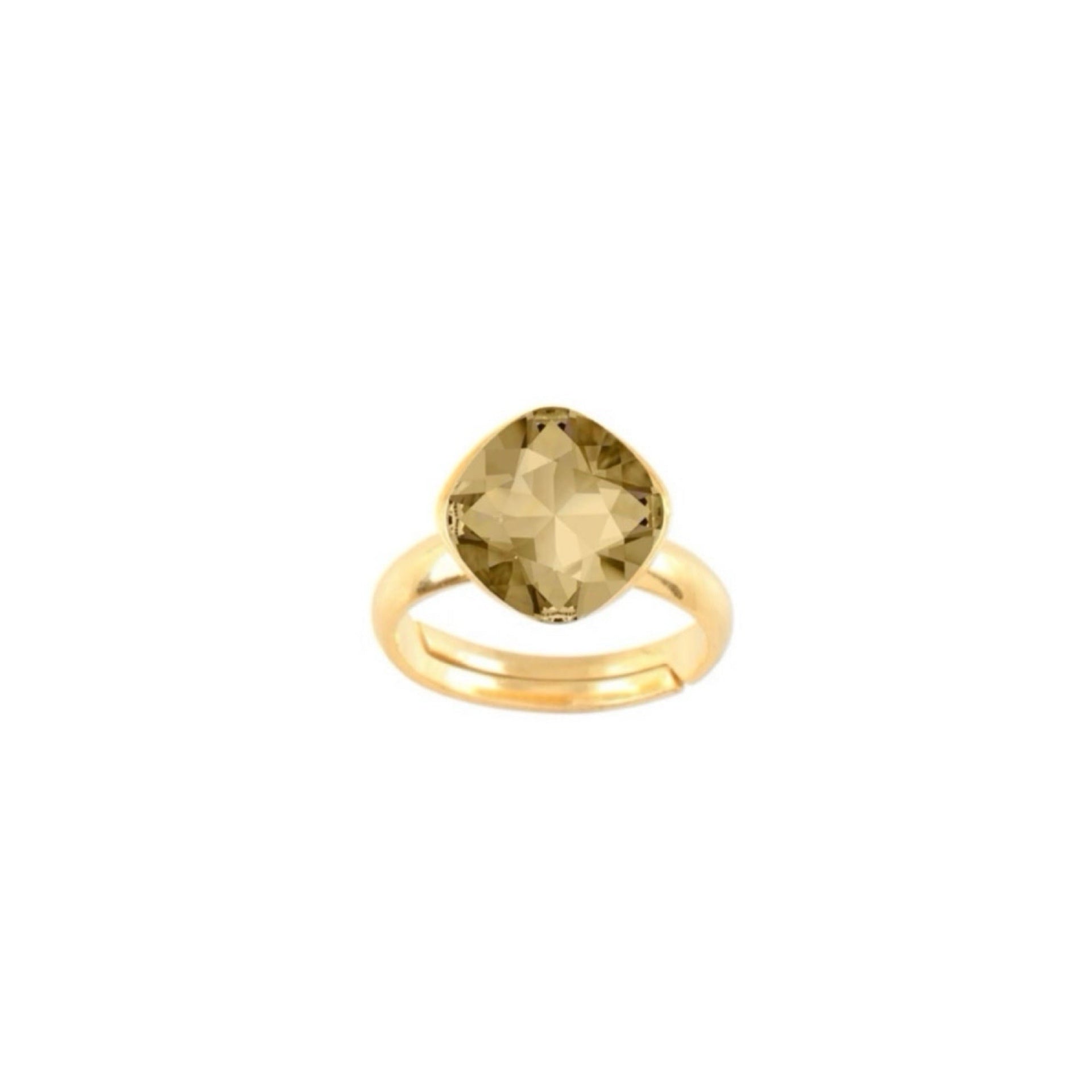 Clara // Gold